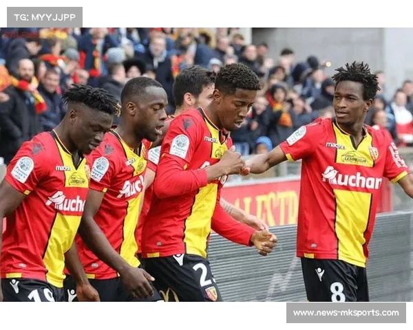 法甲朗斯与里昂比赛因球迷冲突延期 安保措施加强保障赛事安全 法甲朗斯与里昂比赛因球迷冲突延期 安保措施加强保障赛事安全